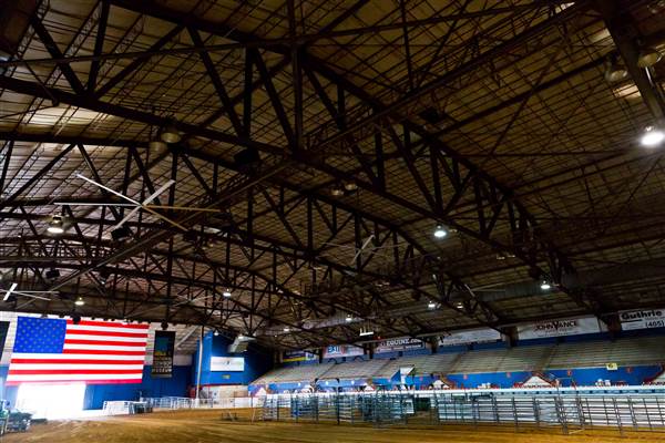 Lazy E Arena (6/2/2015 - Credits: Layne Inselman)