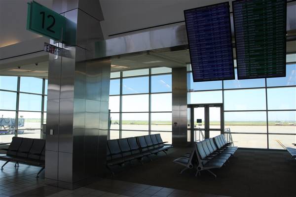 Will Rogers International Airport (7/15/2015 - Credits: Yousef Kazemi)