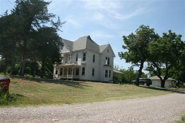 Kemper Home (5/17/2012 - Credits: Alison Naifeh)