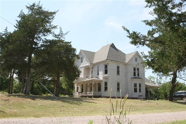 Kemper Home (5/17/2012 - Credits: Alison Naifeh)