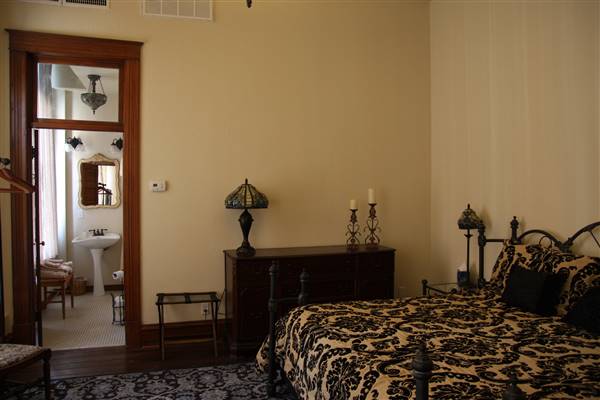 Pollard Inn Bed & Breakfast (7/10/2017 - Credits: Meredith Funkhouser (Intern))