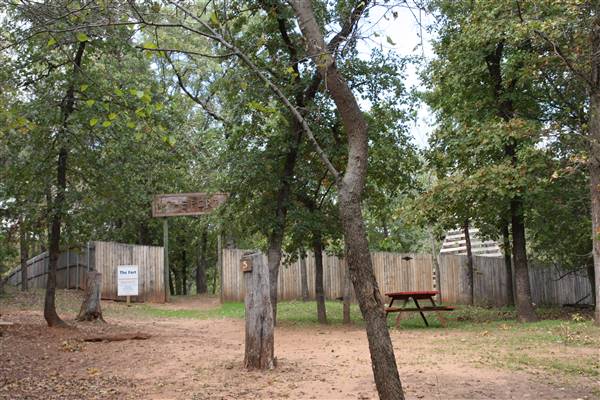 Camp DaKaNi (10/20/2017 - Credits: Christa Whetstone (intern))