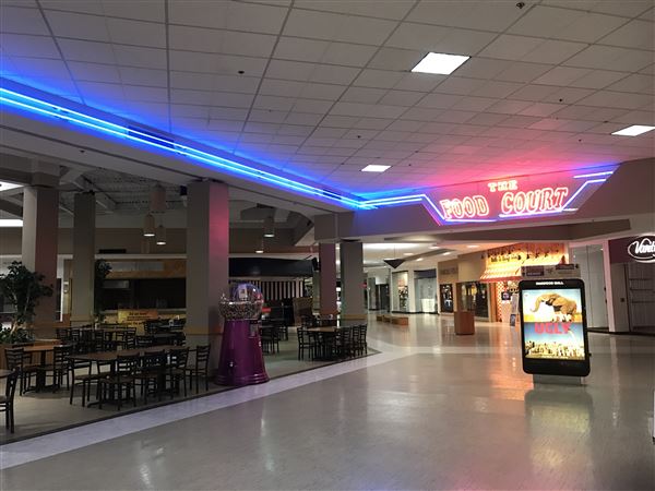 Oakwood Mall (2/16/2018 - Credits: Yousef Kazemi)