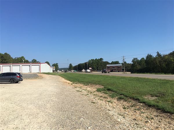 The Shoppes at Eagle Ridge - Large Shopping Center (9/4/2019 - Credits: Charity O'Donnell)