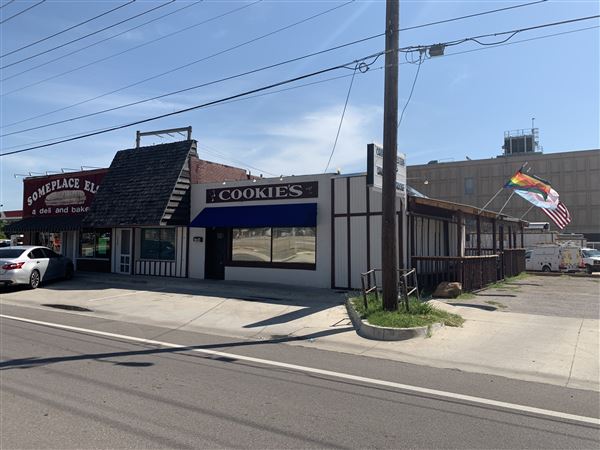 Cookie's On Western (8/17/2020 - Credits: Yousef Kazemi)