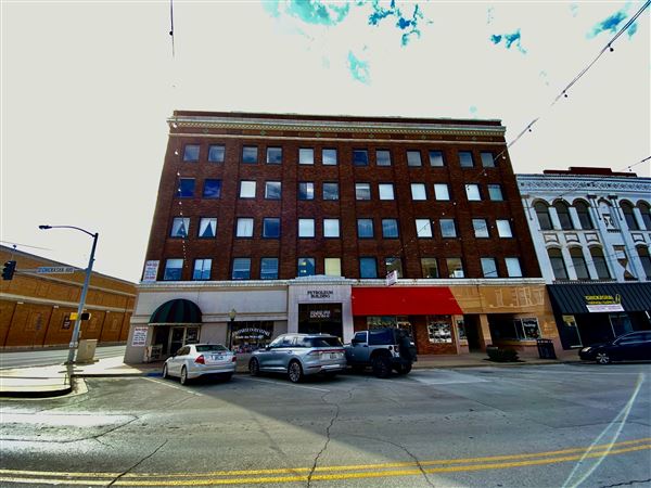 Petroleum Building (3/4/2021 - Credits: John Cowan)