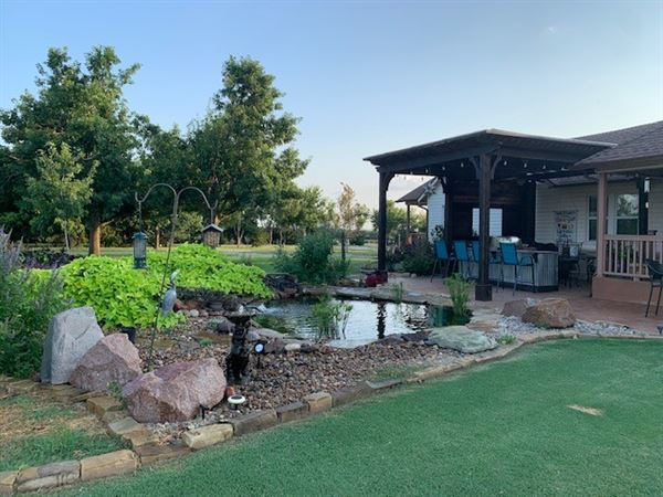 Nellis Vineyards (6/12/2021 - Credits: Linda Nellis)