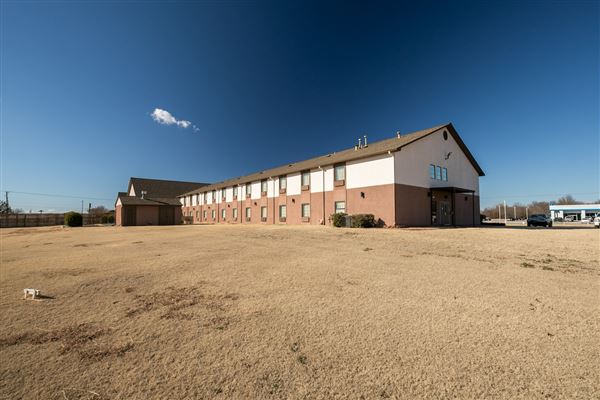 Best Western Okmulgee & El Avocado Mexican Restaurant (2/2/2022 - Credits: Shane Brown)
