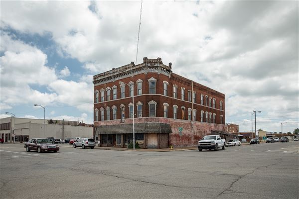 Crowder Hotel (4/25/2024 - Credits: submitted by: Misty  Deffenbaugh)