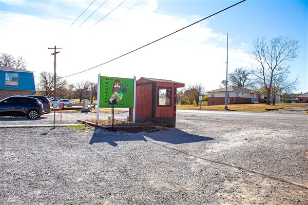 Ten Hippies Dispensary (2/1/2025 - Credits: Dathan Smith)