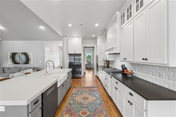 18175 E 86th St N (4/16/2026 - Credits: Brandbase Media)