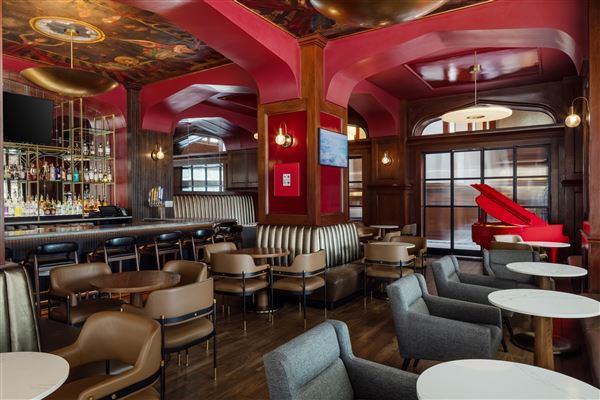 Skirvin, a Hilton Hotel (Credits: Greg Ceo)