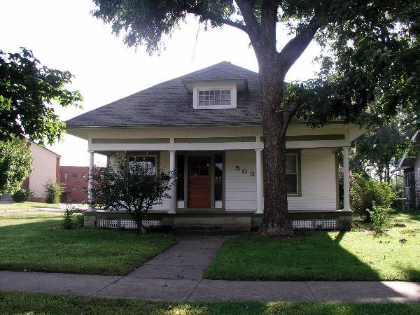 Alameda St and S Crawford Ave (2/2/2009)