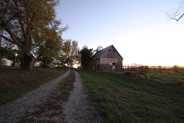 Eskew Farm (4/19/2013 - Credits: Alison Naifeh)