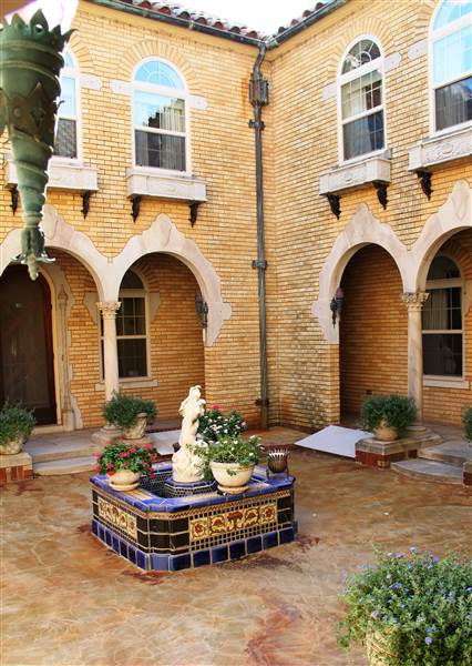 Seminole Nation Grisso Mansion (1/29/2014)