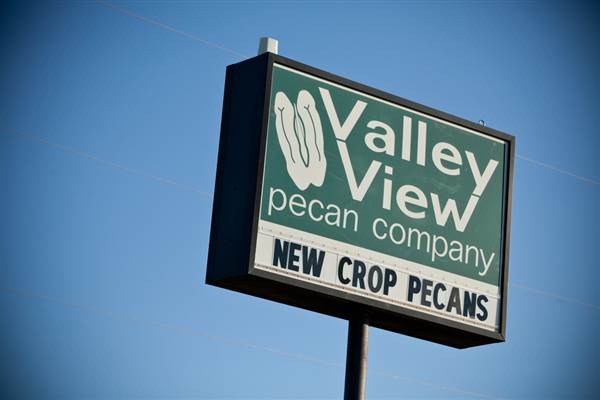 Valley View Pecan Company (4/16/2014 - Credits: Oklahoma Tourism - TravelOK)