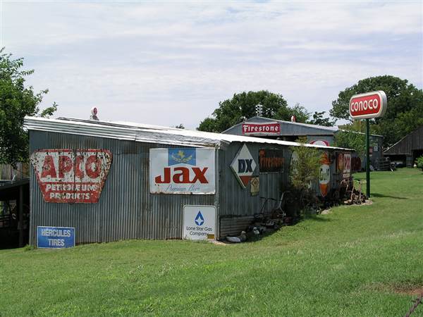 Muscle Car Ranch (7/18/2014 - Credits: Oklahoma Tourism - TravelOK)