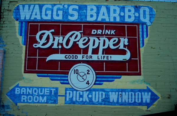 Waggs BBQ (7/24/2014 - Credits: Oklahoma Tourism - TravelOK)