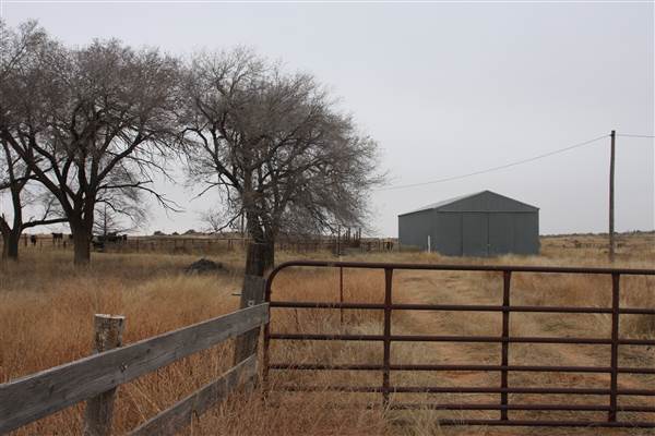 Old Barn and Farmhouse - EW 32 (12/10/2014 - Credits: Yousef Kazemi)