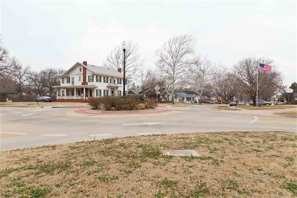 Historic Edmond Neighborhood (2/26/2015 - Credits: Layne Inselman)