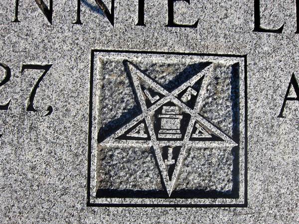 Fairlawn Cemetery - https://allezallie.wordpress.com/2012/02/27/oklahoma-citys-fairlawn-cemetery/ (3/11/2015)