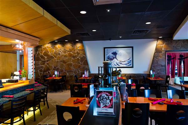 Sushi Neko (3/12/2015 - Credits: Layne Inselman)