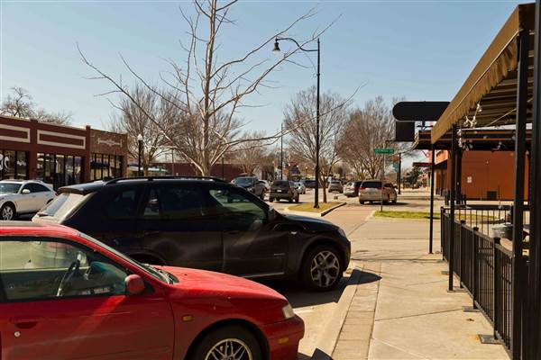 Plaza District (3/12/2015 - Credits: Layne Inselman)