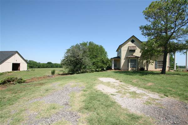 Coffin Farm (Updated) (4/28/2015 - Credits: Alison Naifeh)