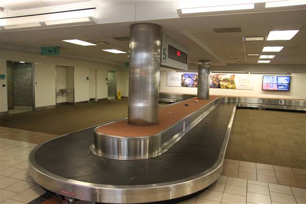 Will Rogers International Airport (7/15/2015 - Credits: Yousef Kazemi)
