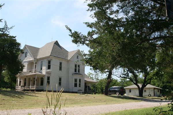 Kemper Home (5/17/2012 - Credits: Alison Naifeh)