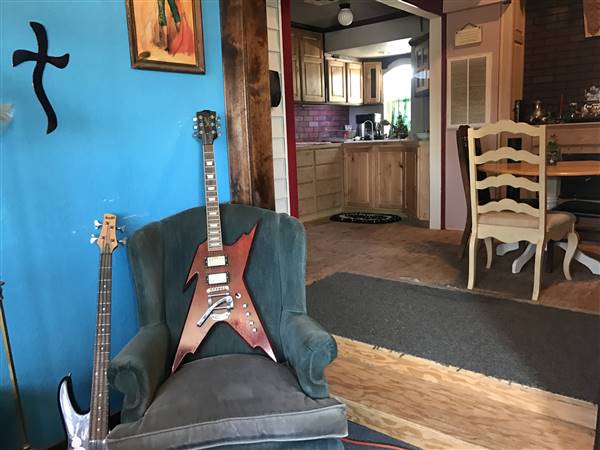 Pine Street Home (5/25/2017 - Credits: Yousef Kazemi)