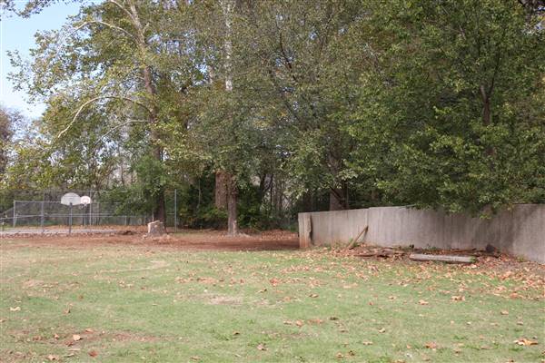 Camp DaKaNi (10/20/2017 - Credits: Christa Whetstone (intern))