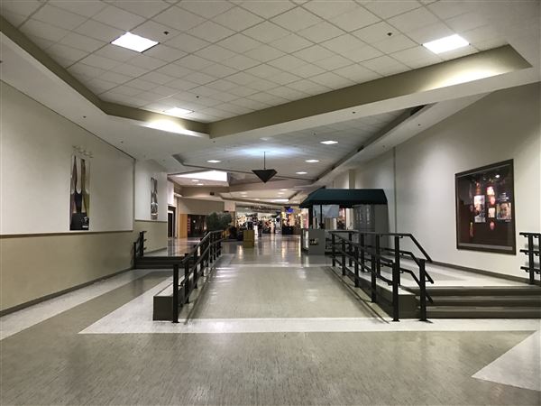 Oakwood Mall (2/16/2018 - Credits: Yousef Kazemi)