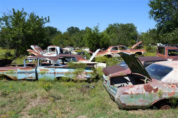 R & D Salvage (9/27/2019 - Credits: Tyler Slawson)