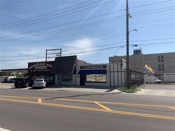 Cookie's On Western (8/17/2020 - Credits: Yousef Kazemi)