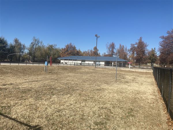 Bethany Public Pool (11/30/2021 - Credits: Amanda McCellon)