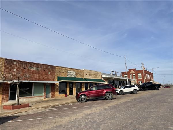 Downtown Pawnee (2/28/2022 - Credits: Yousef Kazemi / OFMO)
