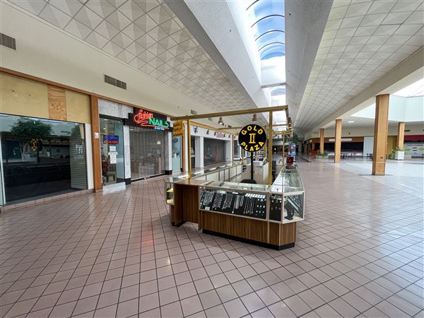 Arrowhead Mall (10/21/2024 - Credits: Bryce Marshall)