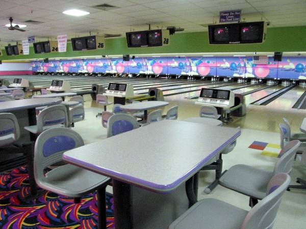 Heritage Lanes (2/6/2009)