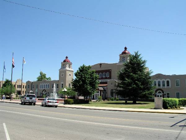 Ponca City - City Hall - Centennial Plaza (2/9/2009)