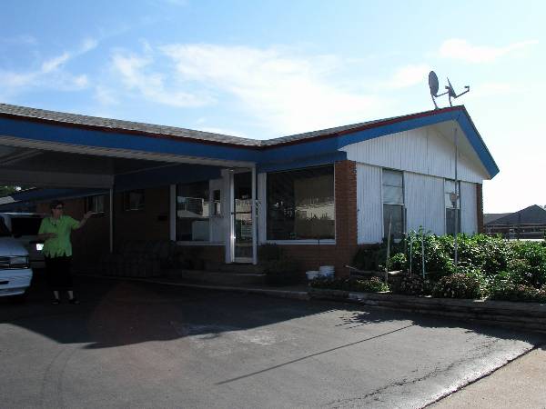 Skyliner Motel (2/9/2009)