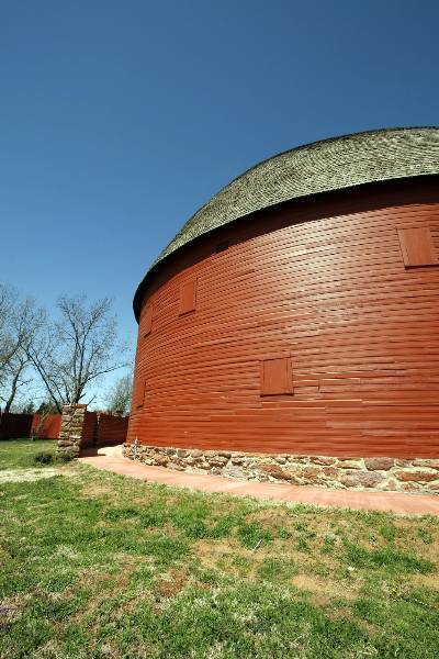 Round Barn (2/11/2009)