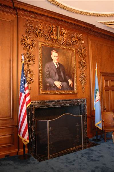 Continental Oil Building/EW Marland Original Board Room - Interior/exterior photos (7/24/2013 - Credits: Lori Henderson)