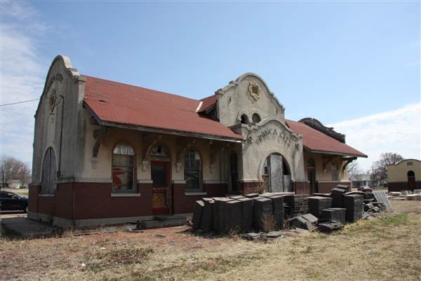 Ponca City Rock Island Train Depot (4/24/2014)
