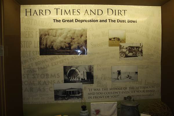 Plains Indians and Pioneers Museum (12/22/2014)