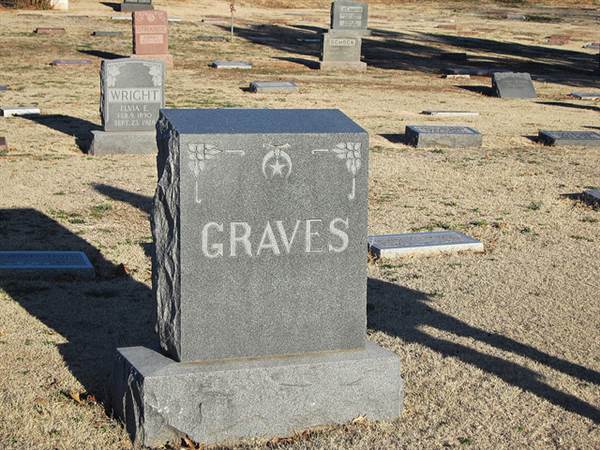 Fairlawn Cemetery - https://allezallie.wordpress.com/2012/02/27/oklahoma-citys-fairlawn-cemetery/ (3/11/2015)
