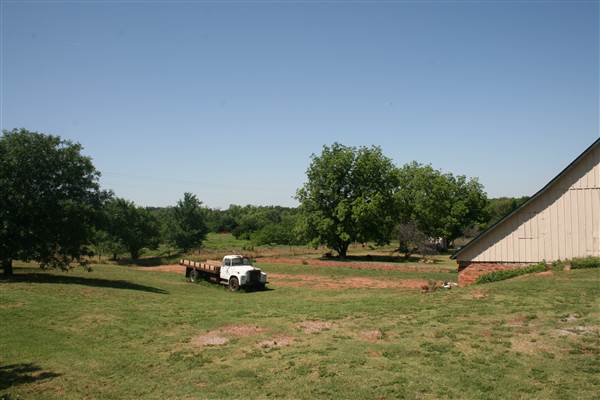 Coffin Farm (Updated) (4/28/2015 - Credits: Alison Naifeh)