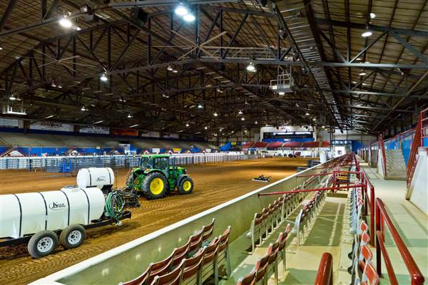Lazy E Arena (6/2/2015 - Credits: Layne Inselman)