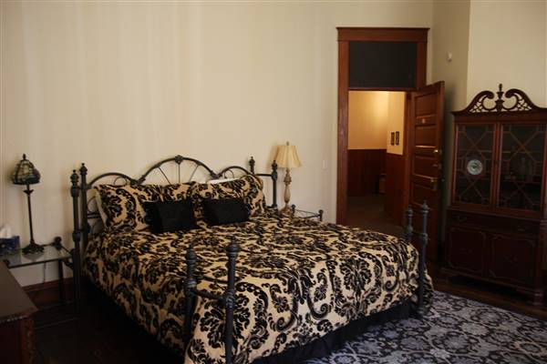 Pollard Inn Bed & Breakfast (7/10/2017 - Credits: Meredith Funkhouser (Intern))