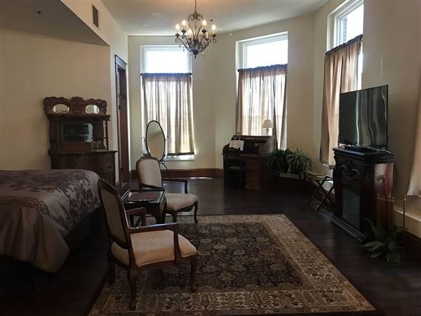 Pollard Inn Bed & Breakfast (7/10/2017 - Credits: Meredith Funkhouser (intern))